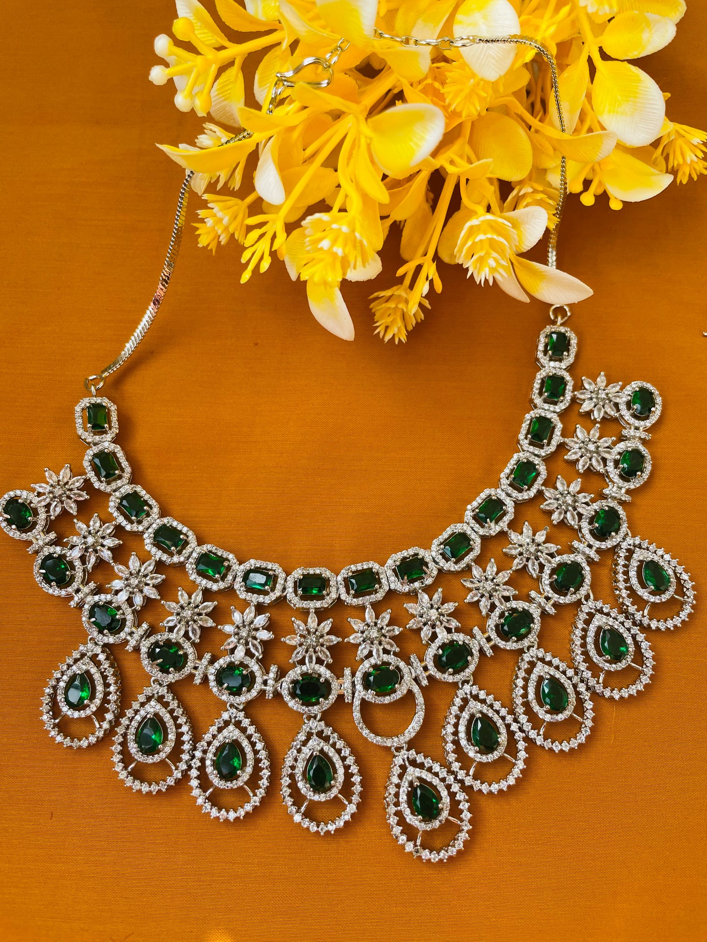 EMERALD BRIDAL NECKLACE SET-Elegance150