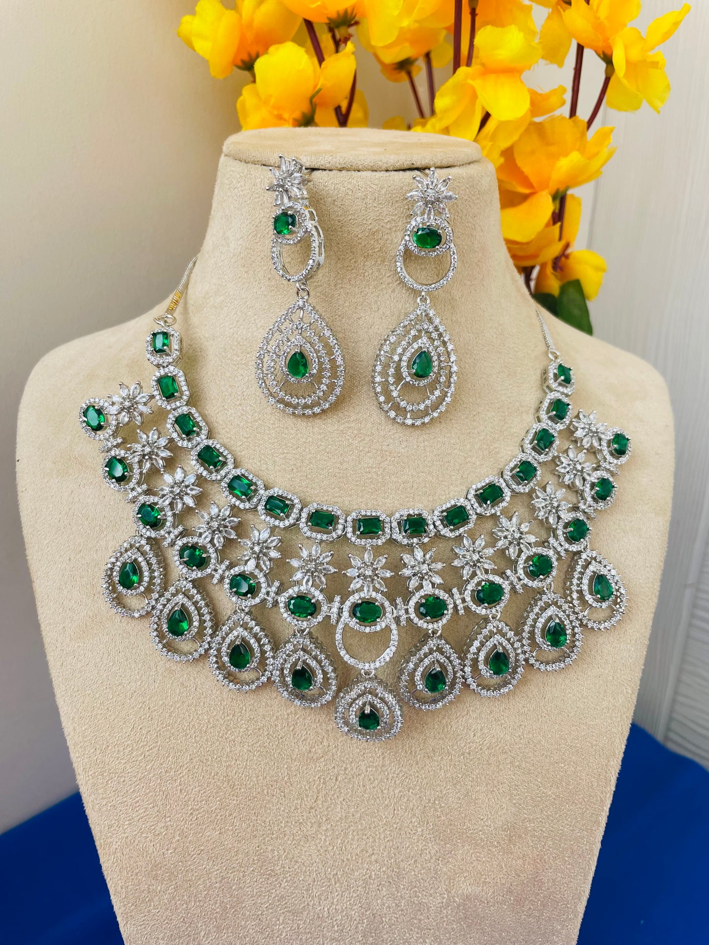 EMERALD BRIDAL NECKLACE SET-Elegance150