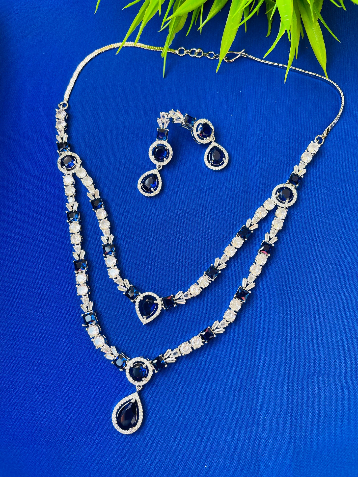 BLUE  LAYERED NECKLACE-Elegance139