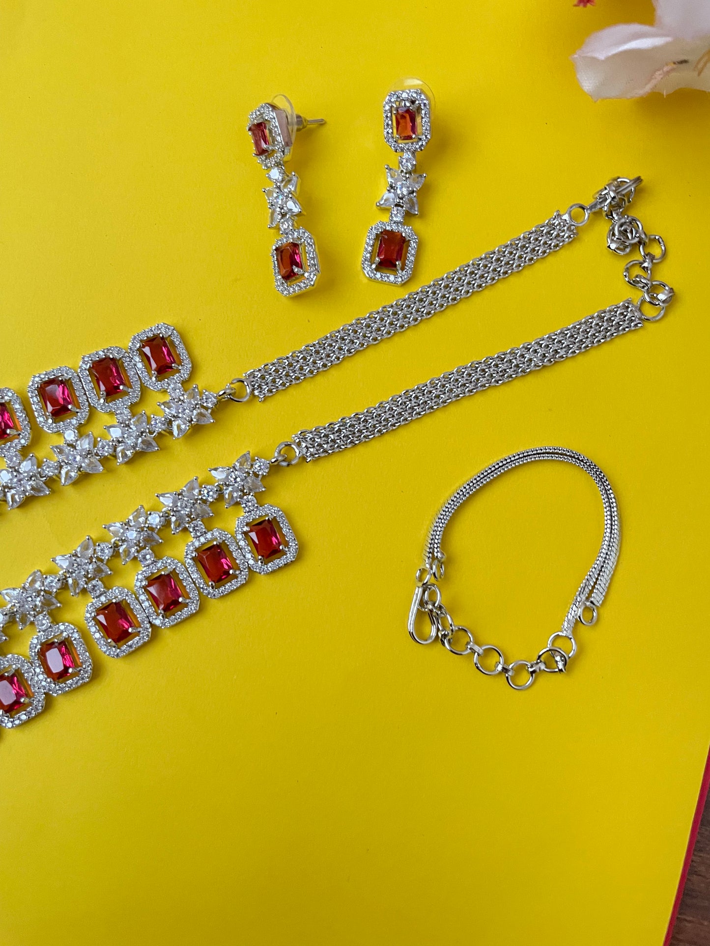 Red Choker Necklace -Elegance1