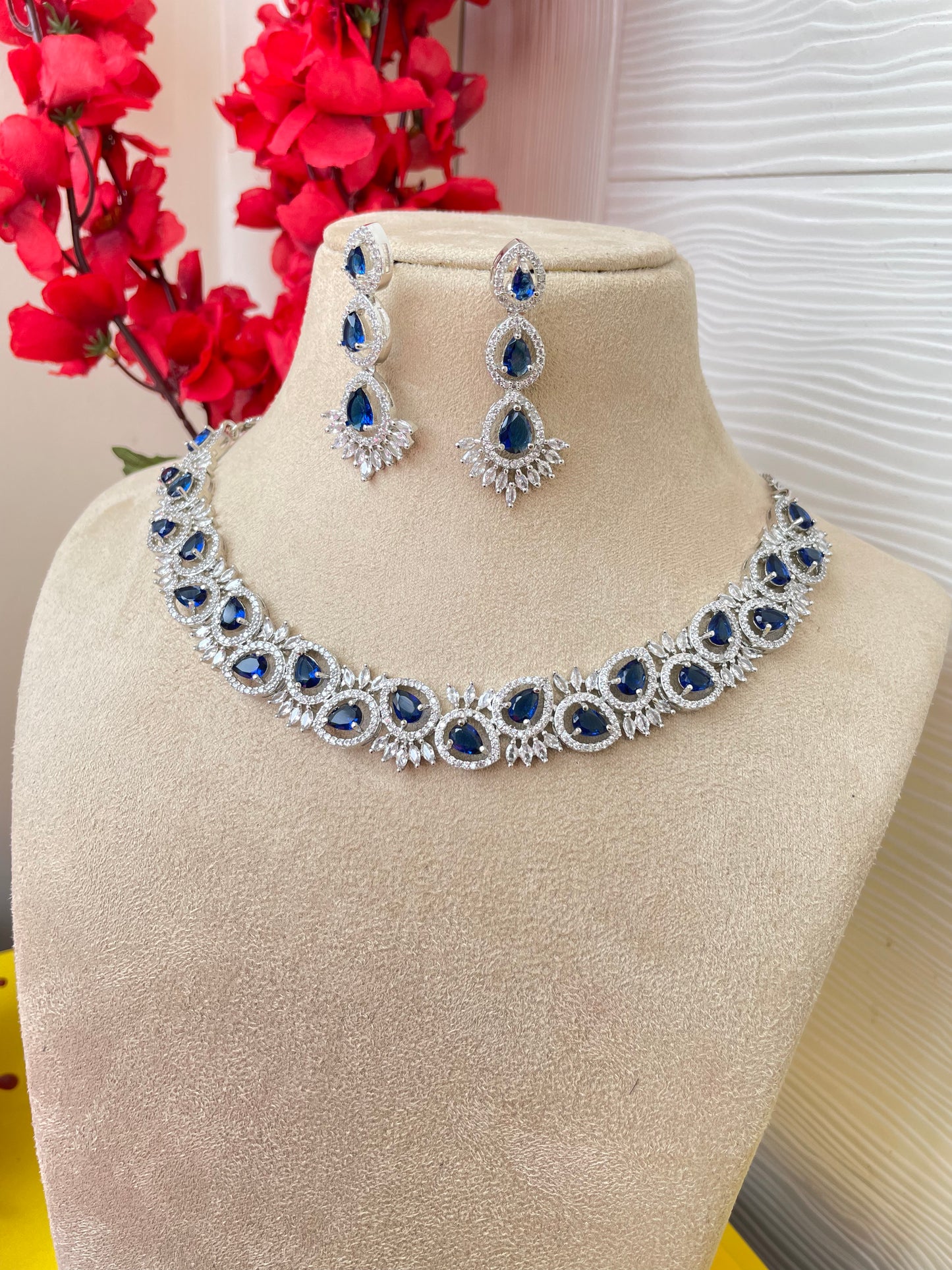 ZIRCONIA CHOKER NECKLACE-Elegance17